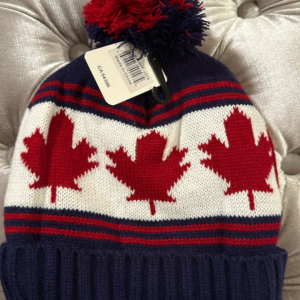 Zoran New hat with ticket - Hat 100% acrylic warm fleece inside. For adults/kids